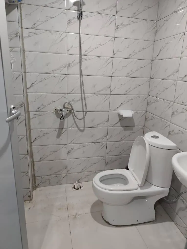 דקר 2E Appartement Kdl 0*,  סנגל